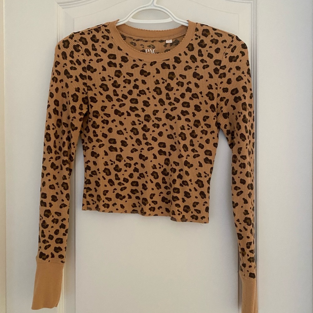 Cheetah Long-sleeved Top